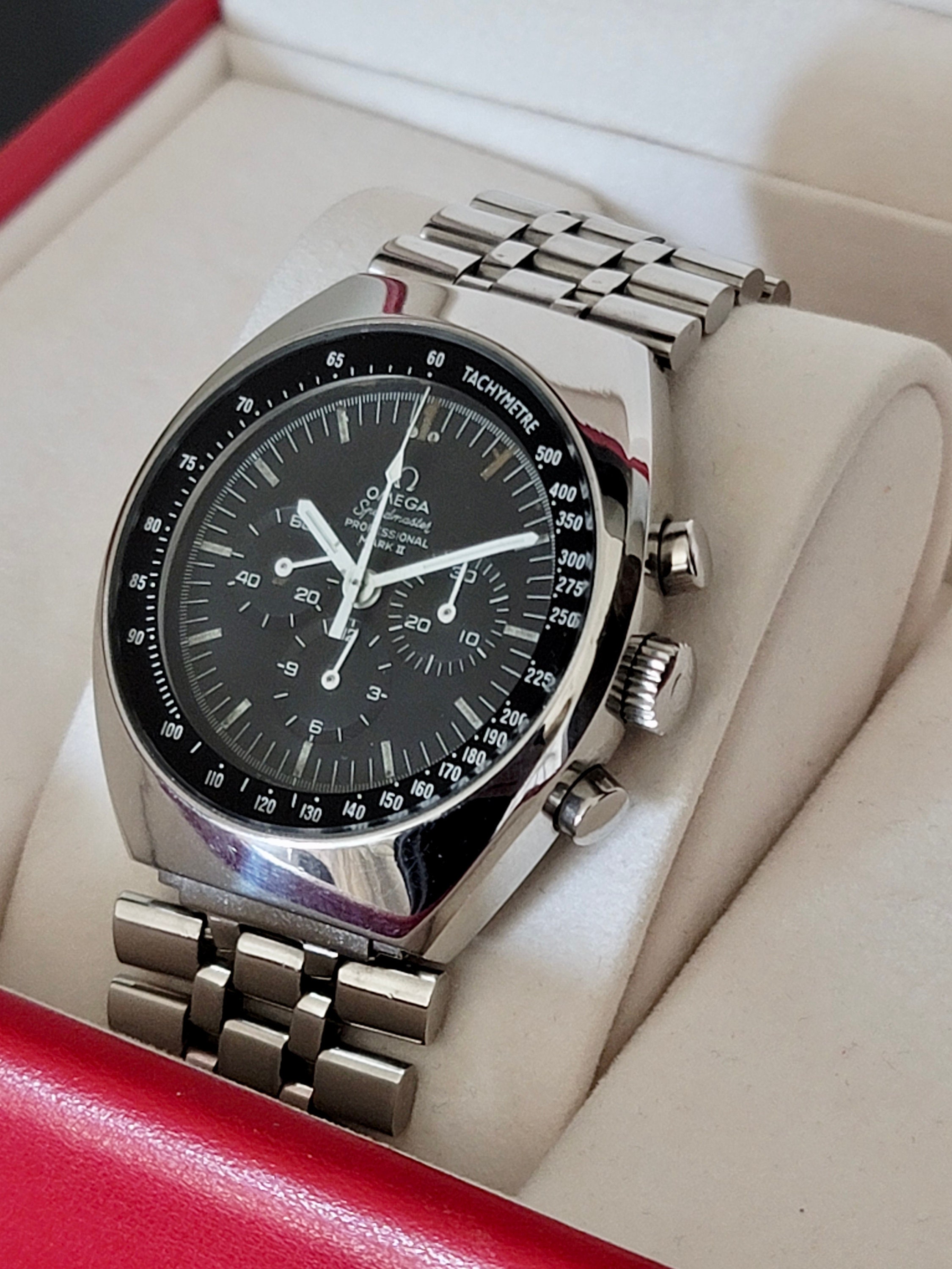 Omega Speedmaster Professional Mark II 1969 Vintage Chronograph