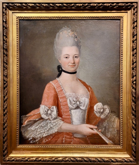18e portrait miniature d’une femme avec coiffure élégante (France) 18e portrait miniature d’une femme avec coiffure élégante (France)