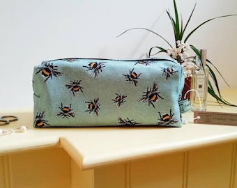 Bumble Bee Wash Bag