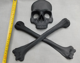 Decoración de pared de tamaño completo con calavera y tibias cruzadas / Adorno de pared de arte gótico pirata