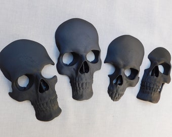 Skull Wall Hanging Set, 4-Piece Skull Wall Art, 3/4 Scale Gothic Home Decor