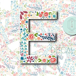 Sticker floral bohème initial E. Sticker monogramme pour ordinateur portable. Pour Hydroflask, bouteille d'eau, autocollant de pare-chocs. Mat, résistant aux intempéries.