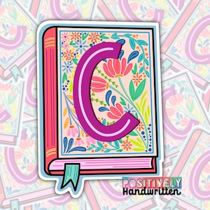 Pegatina floral estética con la inicial C del libro. Calcomanía con monograma de la letra C para Kindle, botella de agua y portátil. Para amantes de la lectura, profesores y bibliotecarios.