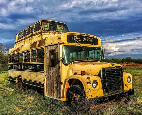 bus hippie