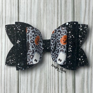 Cheetah Halloween Bow, Pumpkin, Bats, and  Ghosts Cheetah Hair Bow, Halloween Hair Bow, Jack-o’-lantern Bow