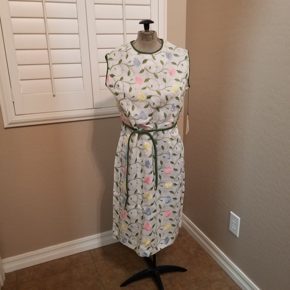 NOS Aldens vintage floral embroidered flower flor