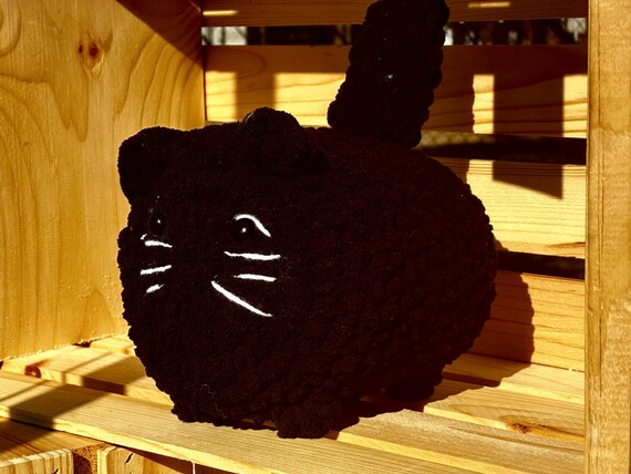 Custom Crochet Loaf Cat | Crochet Cat Amigurumi