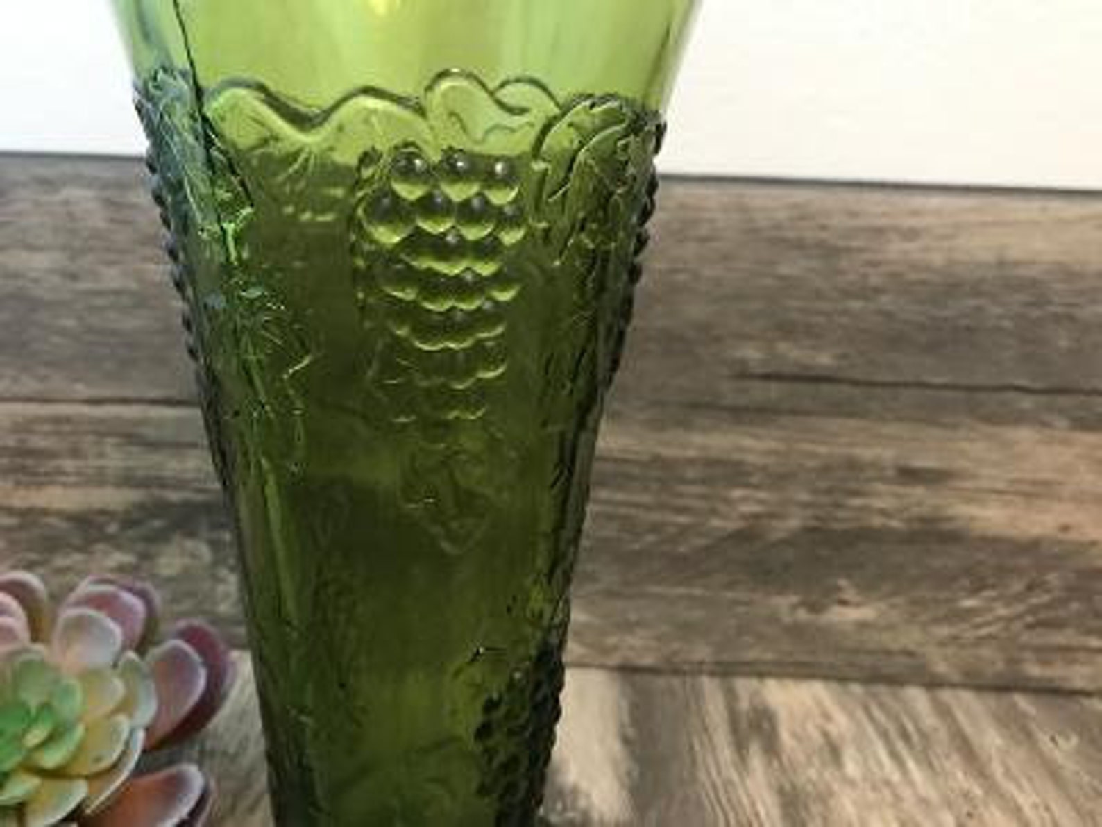Avocado Green Glass Vase/ Vintage Vase/ Colored Glass/ Etsy