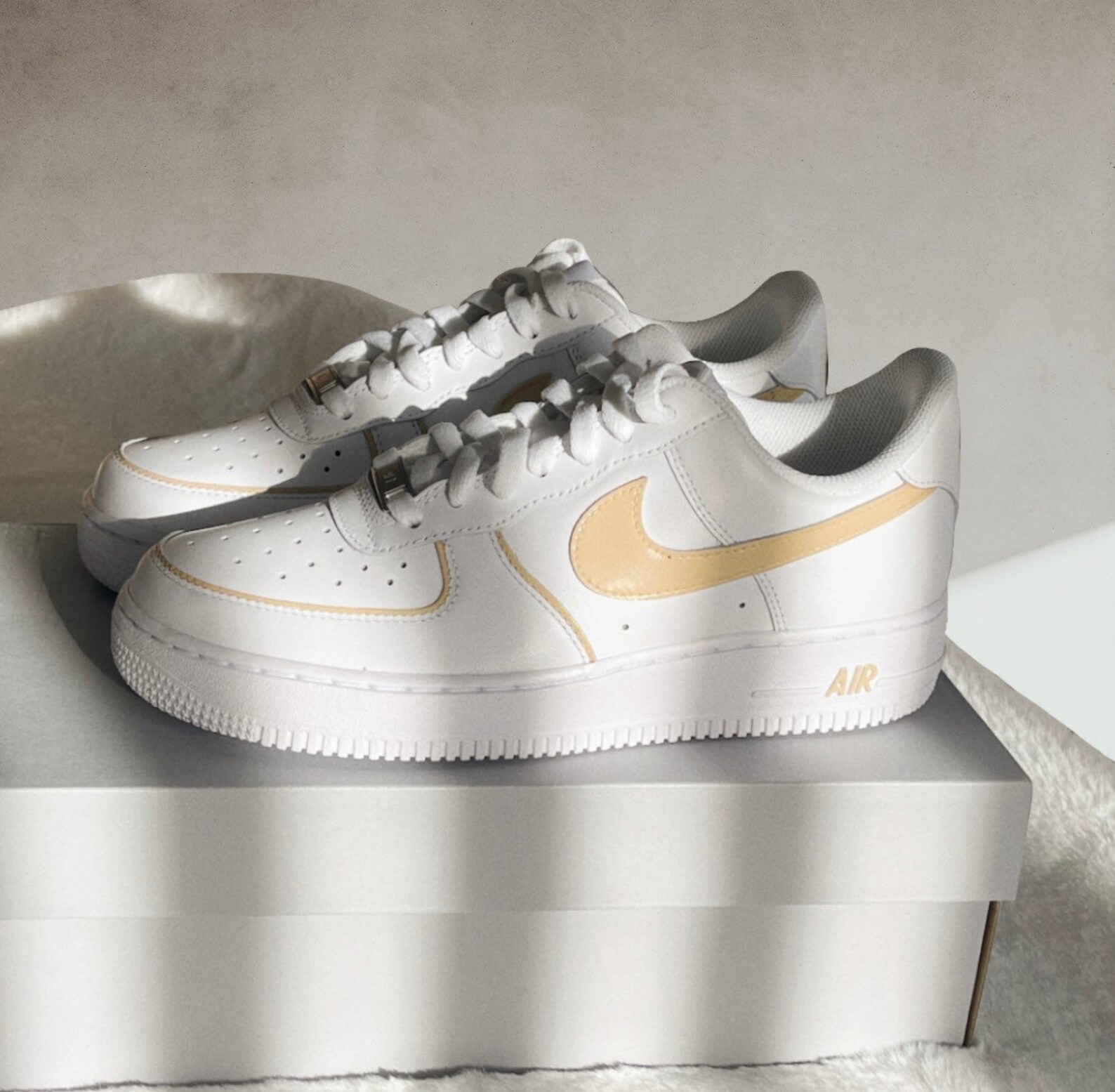 af1 tan bottom