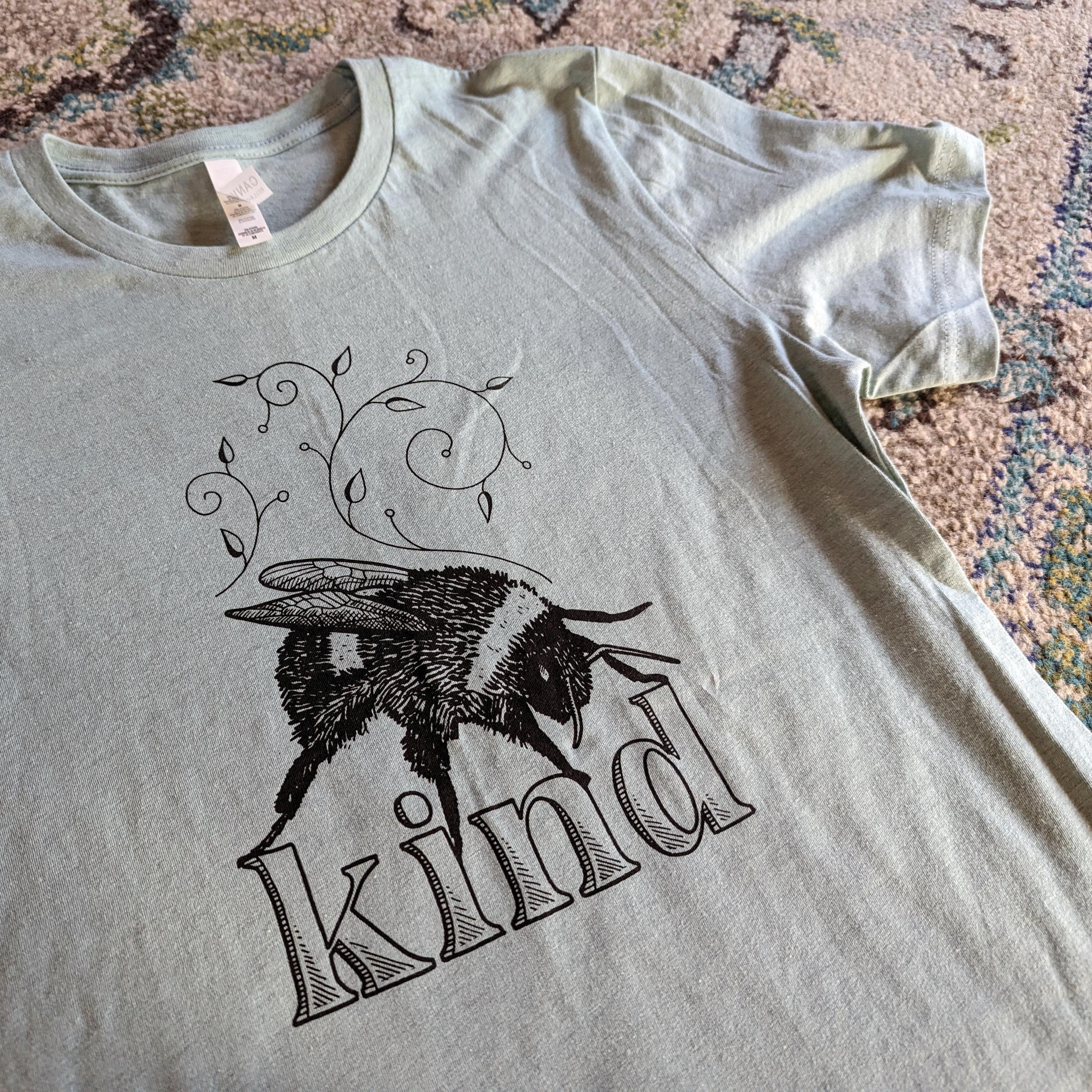 T-shirt Bee Kind - Bleu poudré