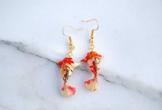 Japanese earrings hotsell design