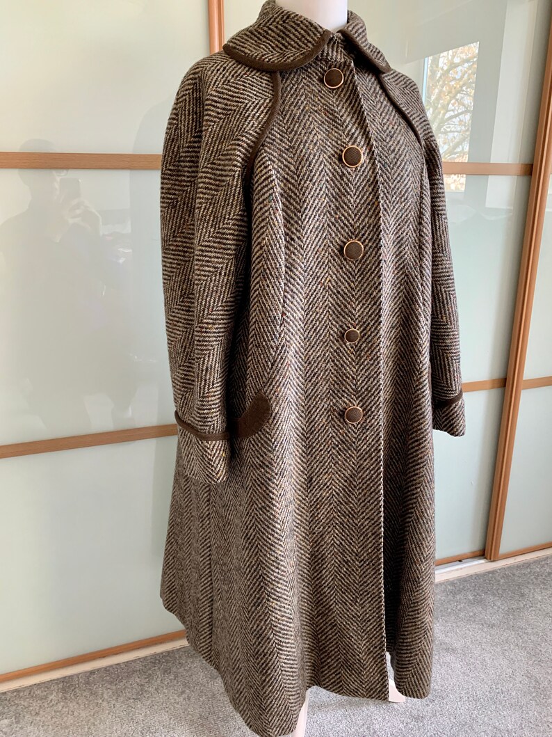 Vintage 70s brown tweed coat by /'Colin Becke of London/'
