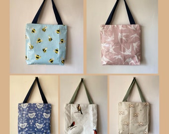 Oilcloth Tote bags with zip