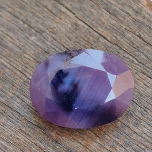 Natural Purple & Blue Sapphire Gemstone, Bi Color Sapphire Gems, Unique Sapphire Gemstone, 20.3x15.5x9.5 mm, 30.55 Carats
