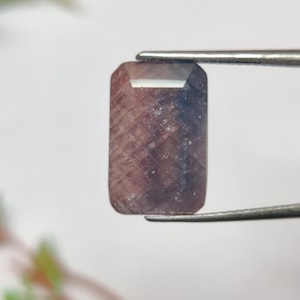 Naturalny kamień szlachetny Winza Sapphire, krwistoczerwony szafir, szafir tanzański, nieobrobiony Khooni Neelam, 12,8×10×5,5 mm, 10 karatów