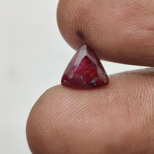 Burmese Red Spinel Gemstone, natural Burmese  Spinel Gemstone,  Faceted Spinel For Jewelry Making, 7.5×7.4×3.9 mm, 1.80 Carats