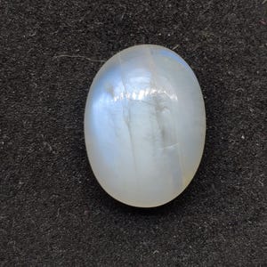 Natural Blue Moonstone Cabochon, Rainbow Moonstone Cabochon, Loose Moonstone For Jewelry Making, 16.2×12.2×6.5 Mm, 10 Carats