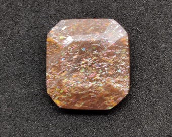 High Quality Rainbow Lattice Sunstone Gemstone, Natural Sunstone Gemstone, Beautiful Piece For Jewelry Making, 13.8x12.8x3.8 mm, 5.65 Carats