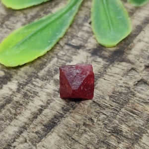 Burmese Red Spinel Raw, Octahedral Spinel Crystal, Natural Spinel Specimen, 8x7.8x5.7 mm, 1.88 Carats
