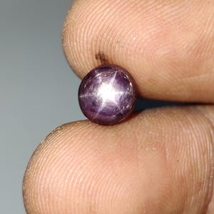 Natural Star Ruby Cabochon, Sharp Star Ruby Gemstone, Untreated Star Ruby For Gift And Jewellery Making, 7.85x7.45x5.31 mm, 3.49 carats