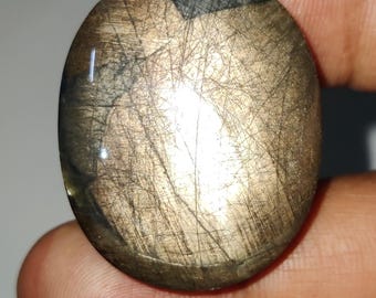 Natürlicher brauner Sternsaphir-Cabochon, brauner und blauer Sternsaphir-Edelstein, keine Hitze-Sternsaphir-Edelsteinchen, 36 × 29 × 13 mm, 153 Karat