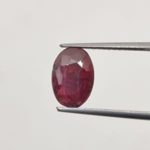 Burmese Red Spinel Gemstone, natural Burmese  Spinel Gemstone,  Faceted Spinel For Jewelry Making,  9.2×6.2×4.6 mm, 2.40 Carats