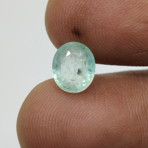 Natural Colombian Emerald Gemstone, Faceted Colombian  Emerald Gemstone, Untreated Green Emerald Gemstone, 8.3×7×4.3  Mm, 1.80 Carat
