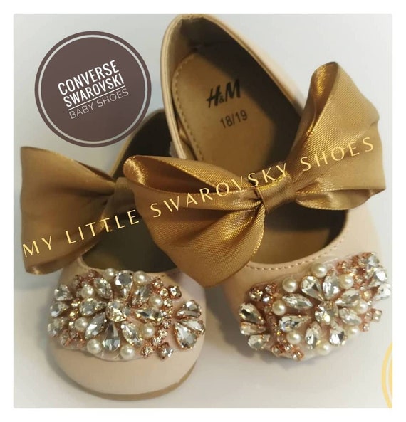 gold color shoes for baby girl