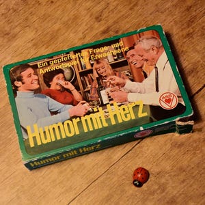 Vintage-Spiel "Humor mit Herz" für Erwachsene / Kartenspiel / 70er / Partyspaß / Gesellschaftsspiel / ASS Altenburg-Stralsunder Stuttgart