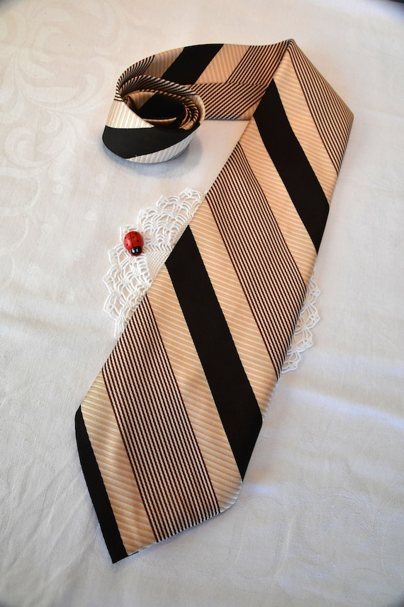 vintage 70s commodore TREVIRA dralon Bayer tie