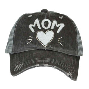 Love Mom mesh baseball cap