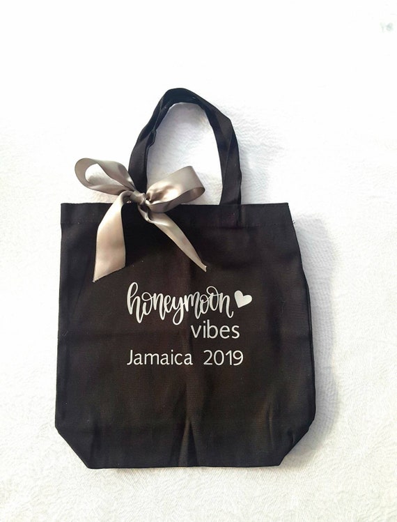 honeymoon beach bag gift
