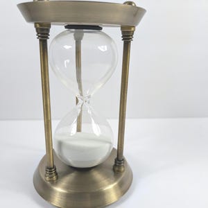 Vintage Brass-tone Hourglass 15 Minute Sand Timer | Antique Finish Desktop Decor, Nautical Office Astrolabe Aesthetic, Steam Punk