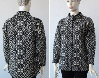 Wool Cardigan 80s Nordic Wool Black White Fair Isle Sweater Button up Vintage Knitwear Classic Geometric Print 1980s Warm Winter Pullover S