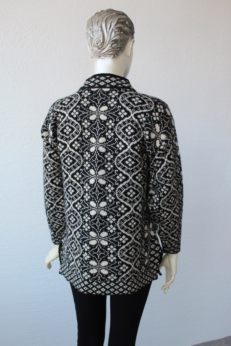 Wool Cardigan 80s Nordic Wool Black White Fair Isle Sweater Button up Vintage Knitwear Classic Geometric Print 1980s Warm Winter Pullover S image 5