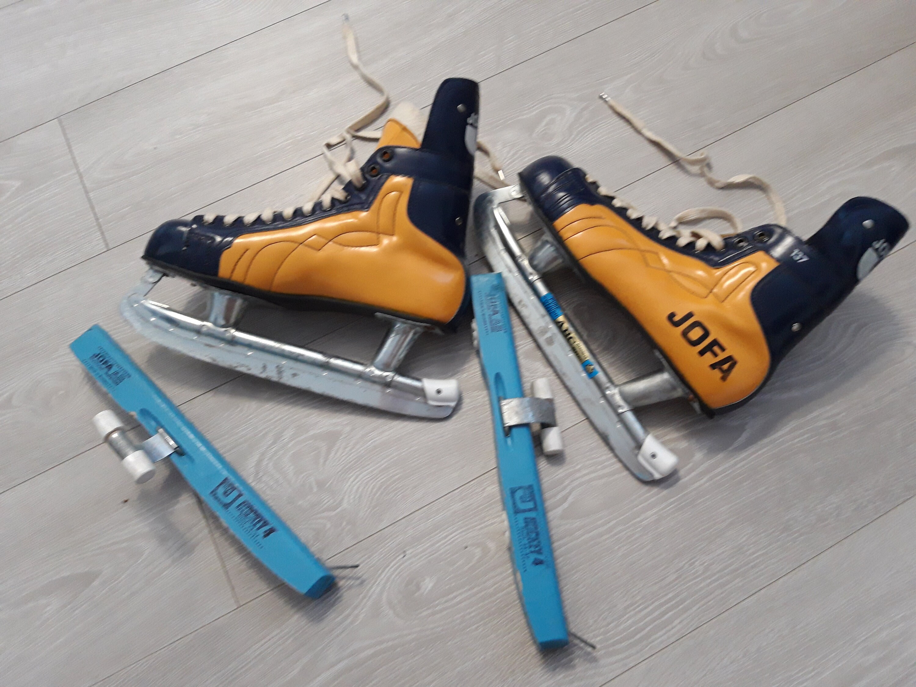 Hockey Skates Blue Ice Skates Vintage Ice Skates Retro Ice Skates