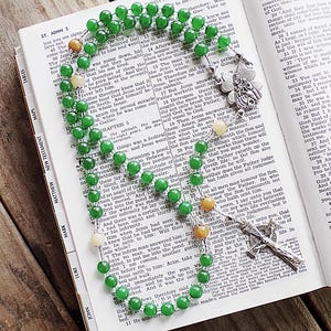 Irish/Celtic Virgin Mary and Child Jesus Rosary Made With Green Jade Gemstone Beads