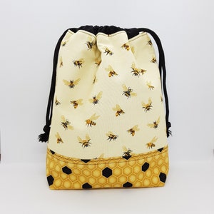 Bee drawstring bag/pouch    Project bag   Storage bag   Gift bag