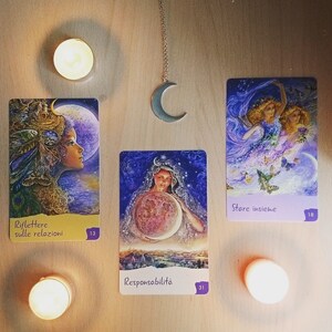 video tarot reading - 3 cards Love/work/relationships/general