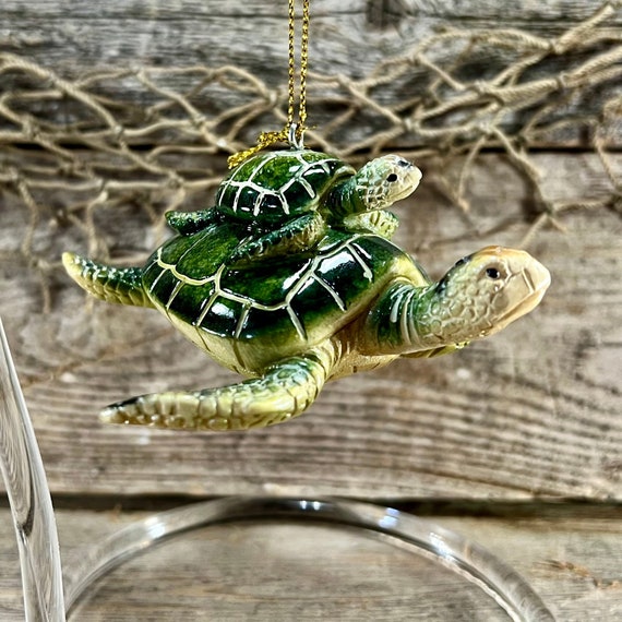 Green Sea Turtle Mother with Baby Ornament Polyresin Figurine
