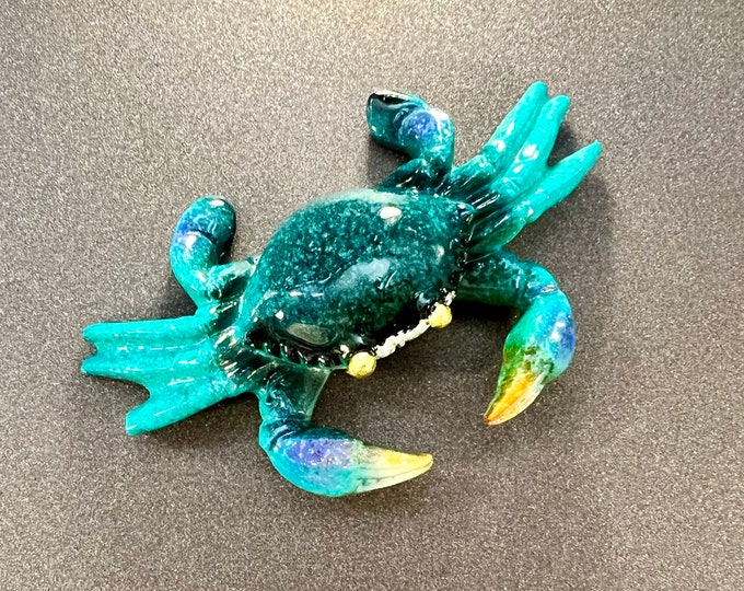 Polyresin Blue Crab Figurine and Decorative Refrigerator Magnet