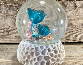 Mother and Baby Blue Stingray Exploring Coral Reef with Pink Sea Anemone Resin and Glass Water Globe On Coral Base