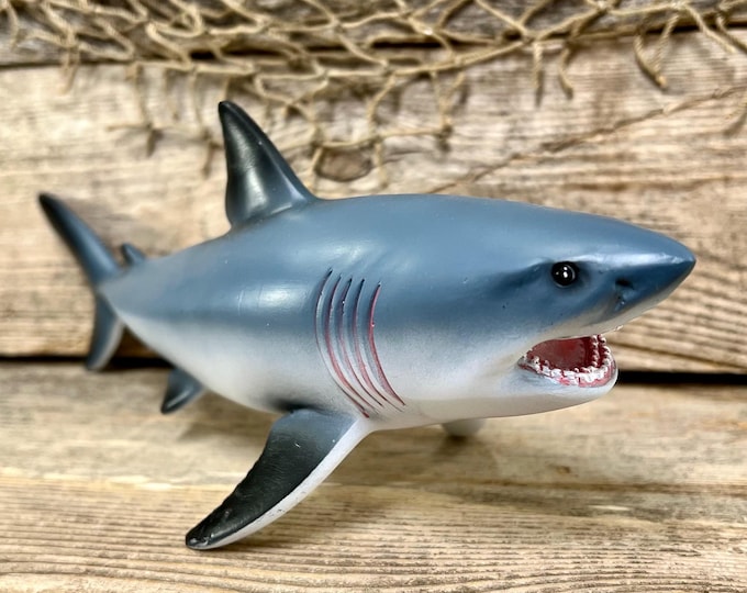 Great White Shark Figurine Hand Painted Realistic Ocean Animal Coastal Decor Beach House Accent Nautical Shelf Decoration Sea Life Gift