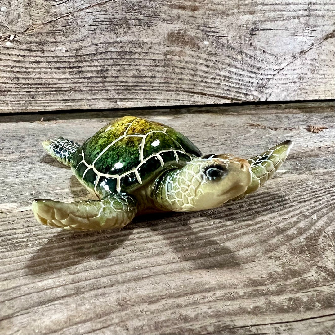 Realistic Polyresin Green Sea Turtle Figurine Etsy