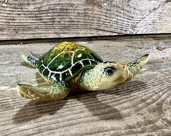 Realistic Polyresin Green Sea Turtle Figurine