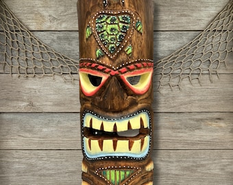 Sea Turtle Tiki Mask Handmade Wood Wall Art Tropical Coastal Decor Island Style Wall Hanging Beach House Plaque Polynesian Home Decor