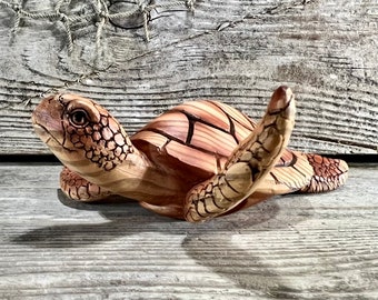 Wood-Look Curious Sea Turtle Resin Tabletop Figurine