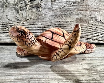 Wood-Look Curious Sea Turtle Resin Tabletop Figurine