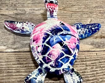 Miniature Sea Turtle Figurine: Coastal Ocean Life Decor