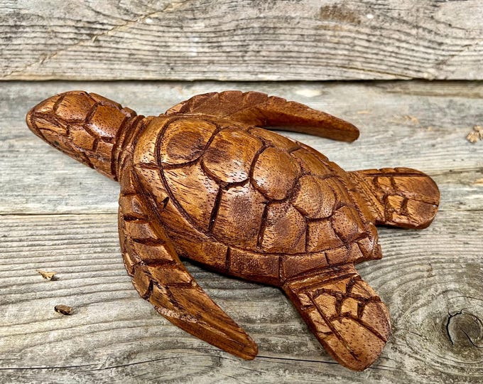 Wood Sea Turtle Figurine Hand Carved Detailed Coastal Decor Nautical Beach House Accent Tropical Shelf Display Ocean Animal Gift Idea